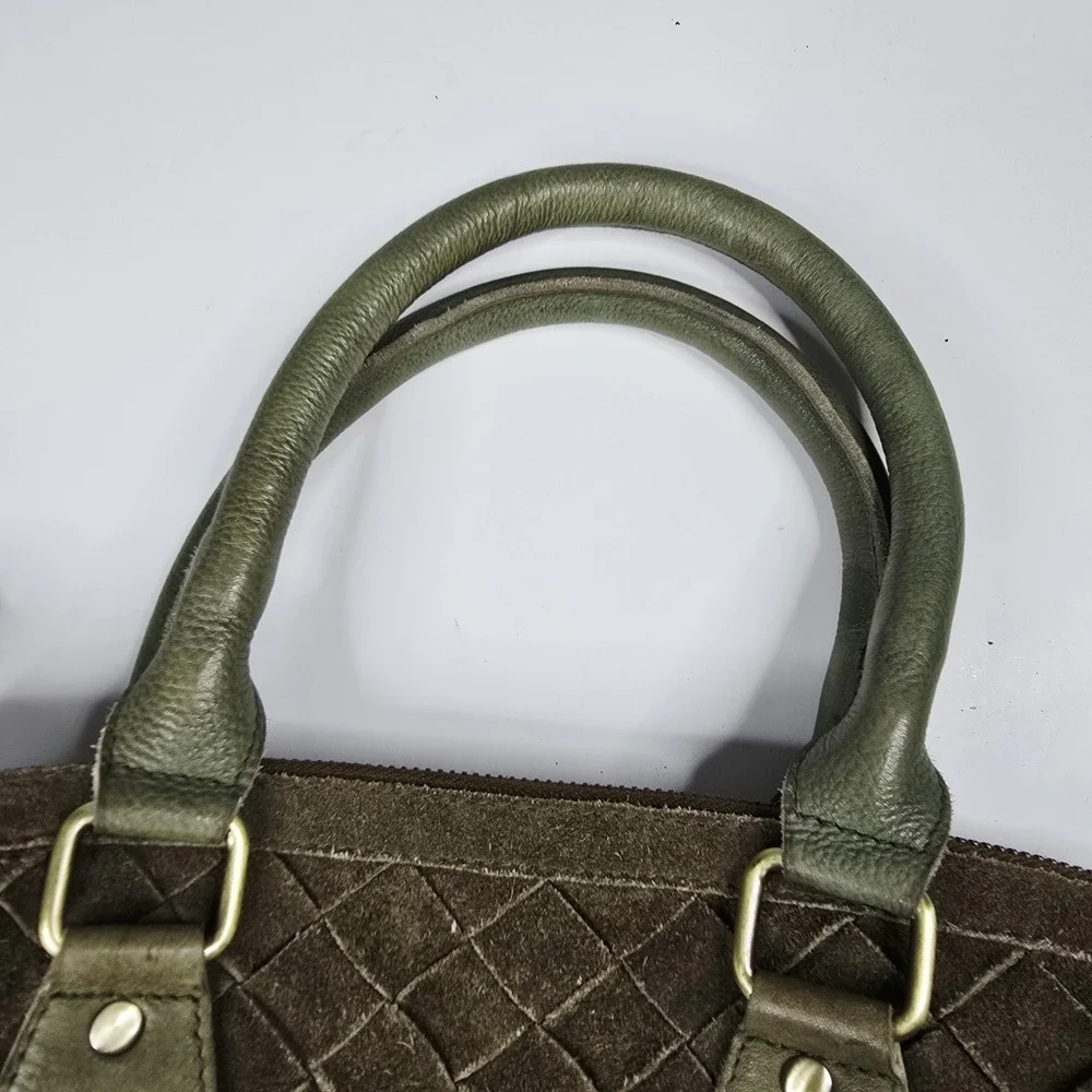 The Unbranded Brand please check